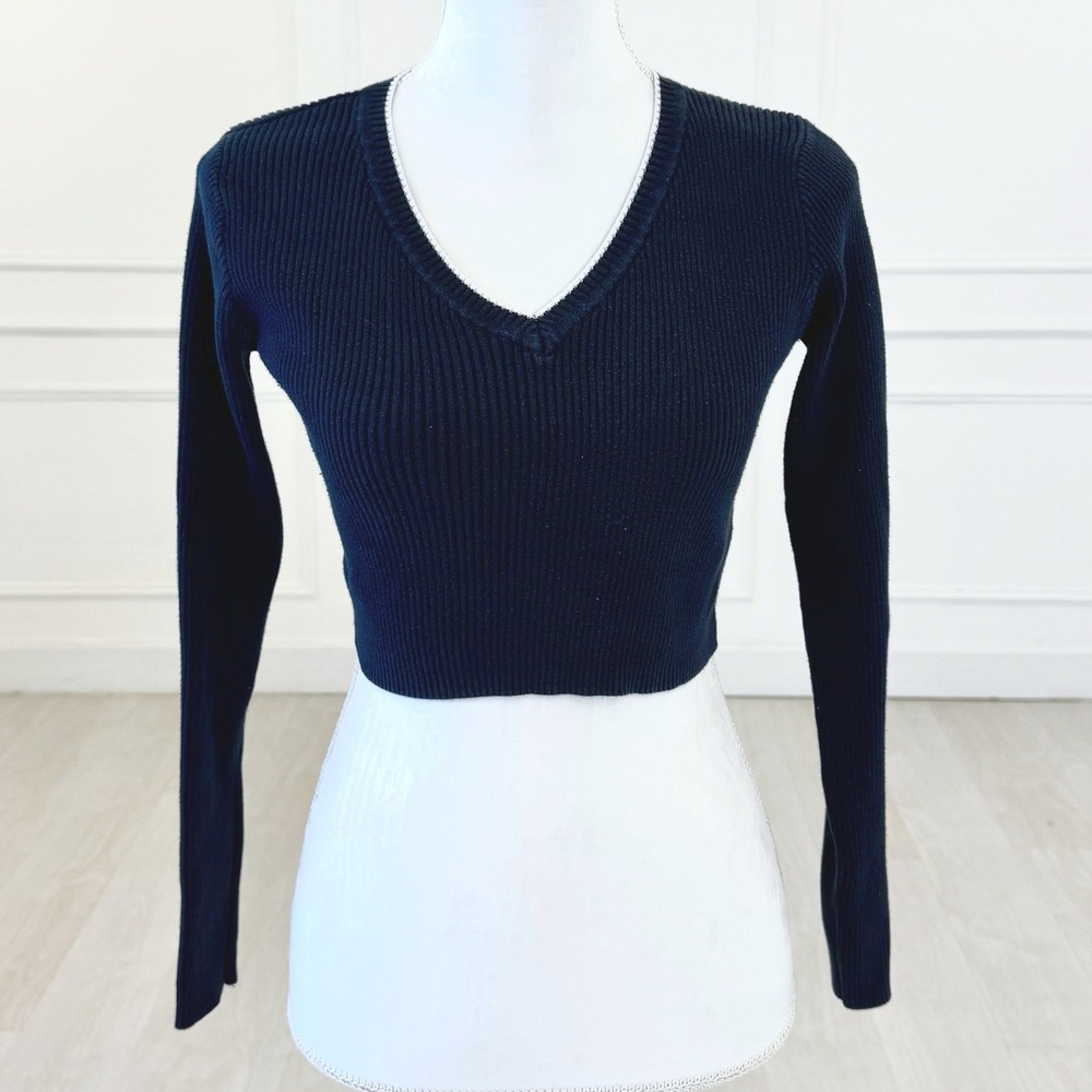 Brandy Melville Cropped V-Neck Top Womens‎ Navy Blue Ribbed Long Sleeve Coquette